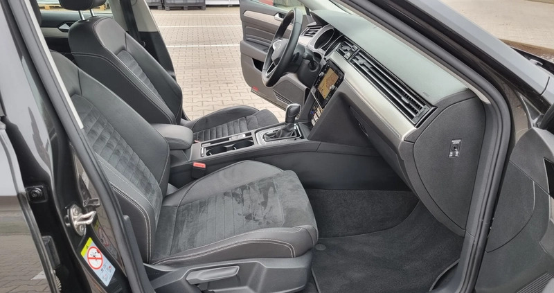 Volkswagen Passat cena 86999 przebieg: 132000, rok produkcji 2020 z Kalisz małe 407
